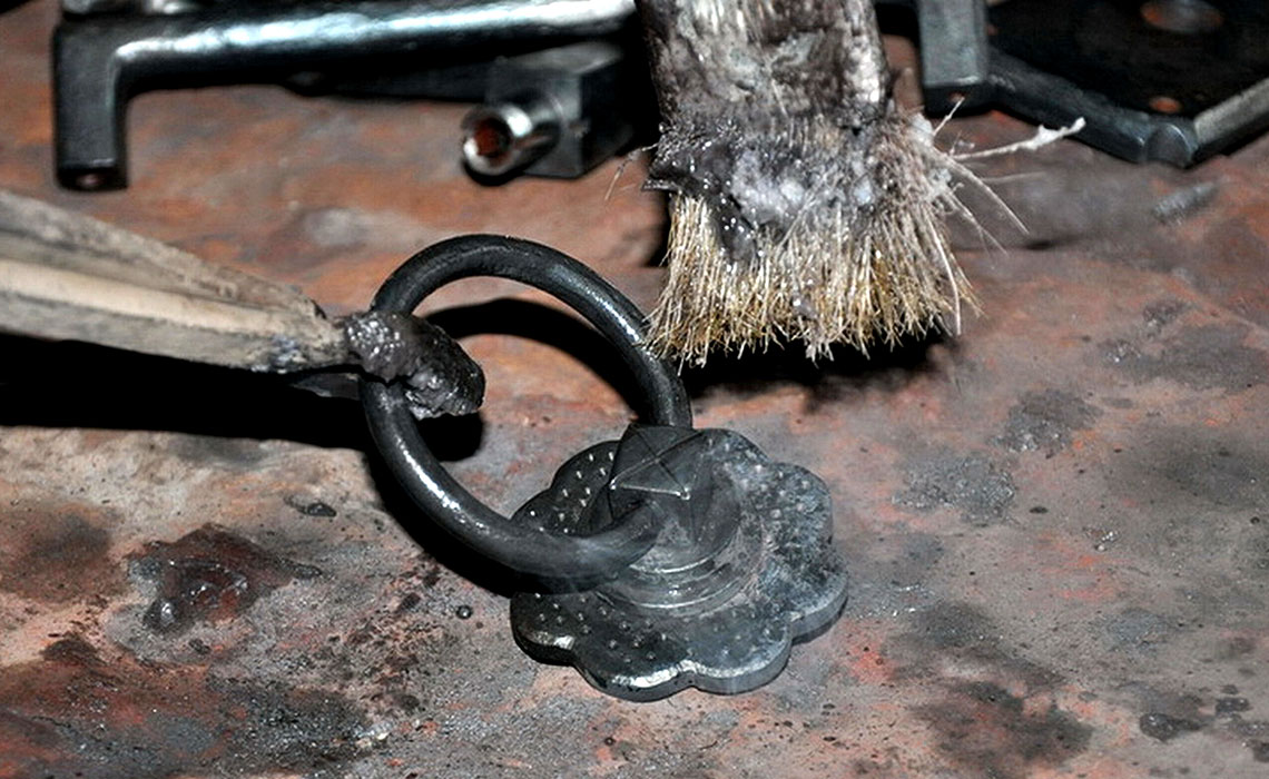 HAND FORGED IRON HARDWARE